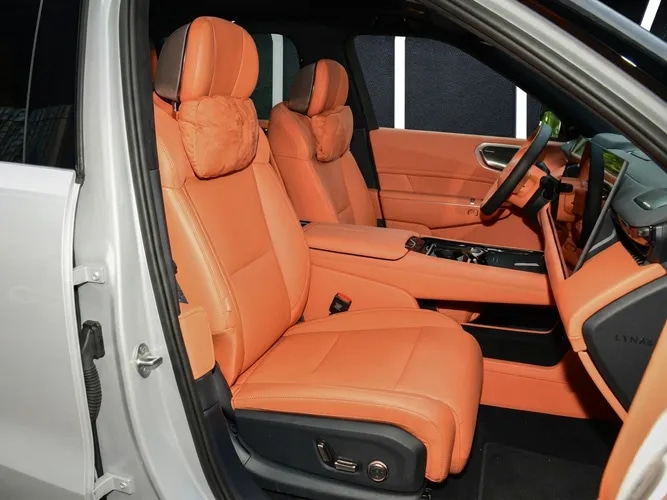 2025 Lynk & Co 900 Explorer Edition 2.0 4 Cyl PHEV AWD AT - Beyond Autos - www.beyondautos.com