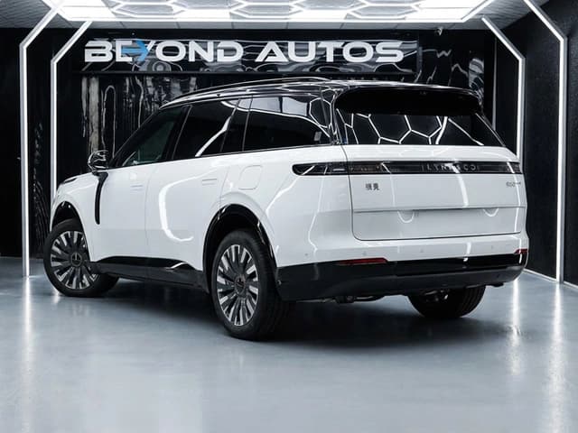 2025 Lynk & Co 900 Halo 1.5L 4 Cyl PHEV AWD AT - Beyond Autos - www.beyondautos.com