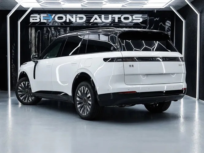 2025 Lynk & Co 900 Halo 1.5L 4 Cyl PHEV AWD AT - Beyond Autos - www.beyondautos.com