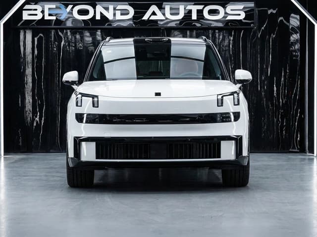 2025 Lynk & Co 900 Halo 1.5L 4 Cyl PHEV AWD AT - Beyond Autos - www.beyondautos.com