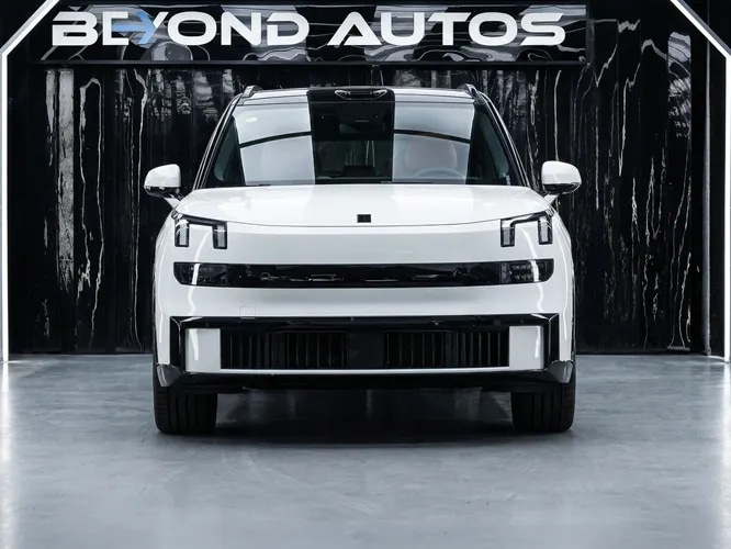 2025 Lynk & Co 900 Halo 1.5L 4 Cyl PHEV AWD AT - Beyond Autos - www.beyondautos.com