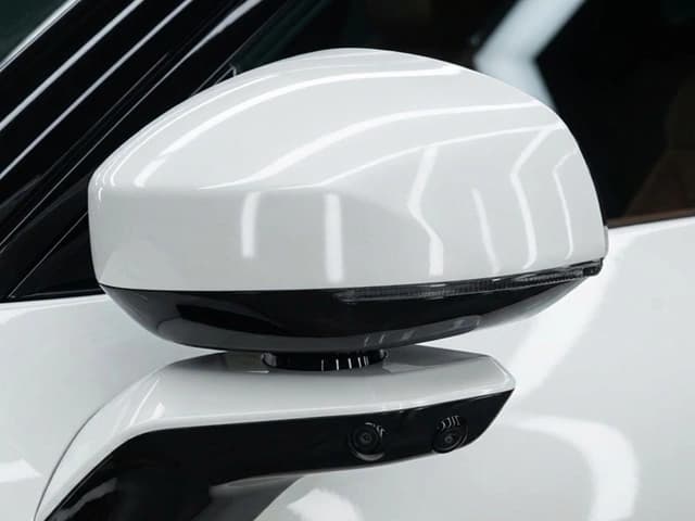 2025 Lynk & Co 900 Halo 1.5L 4 Cyl PHEV AWD AT - Beyond Autos - www.beyondautos.com