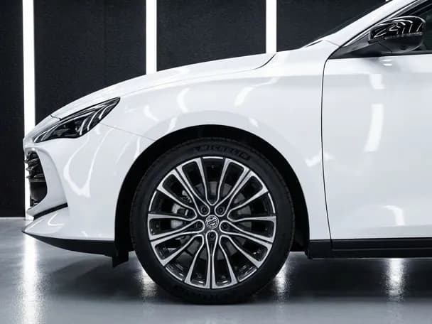 2025 MG 7 Elegance 1.5L Turbo 4 Cyl Petrol FWD DCT - Beyond Autos - www.beyondautos.com
