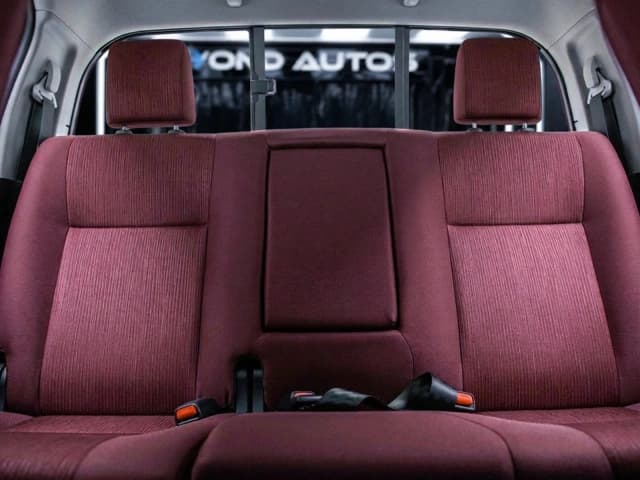 2025 Toyota Hilux SR5 2.7L 4 Cyl Petrol 4WD AT Push Start Bed Liner - Beyond Autos - www.beyondautos.com