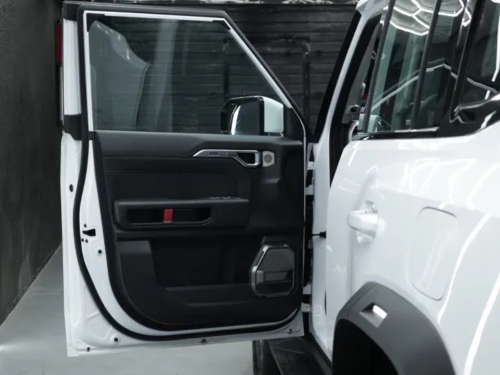 2025 Jetour T2 C-DM 1.5L Turbo Black Interior Alcantara Black - Beyond Autos - www.beyondautos.com