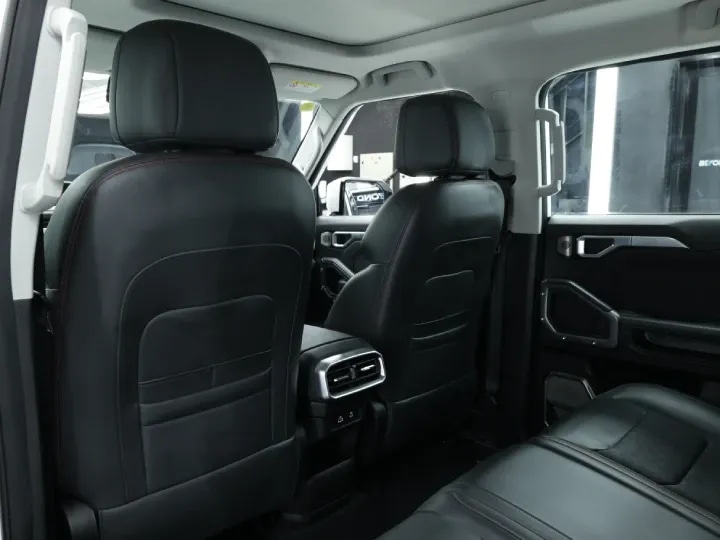 2025 Jetour T2 C-DM 1.5L Turbo Black Interior Alcantara Black - Beyond Autos - www.beyondautos.com