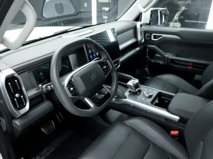2025 Jetour T2 C-DM 1.5L Turbo Black Interior Alcantara Black - Beyond Autos - www.beyondautos.com