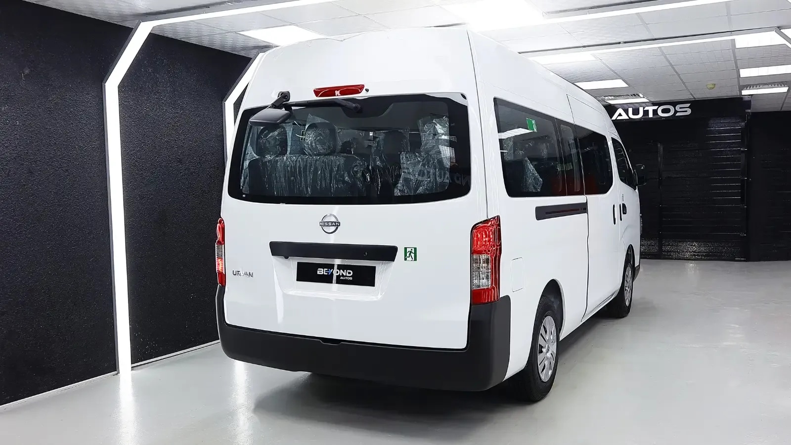 2025-Nissan-Urvan-Passenger-Bus-13-Seater-RearRight-Side