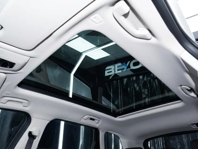 2026 BMW iX1 eDrive25L M Sport Range 563 km Single Motor EV FWD AT - Beyond Autos - www.beyondautos.com