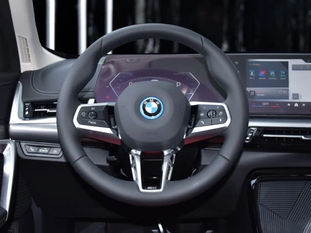 2026 BMW iX1 eDrive25L M Sport Range 563 km Single Motor EV FWD AT - Beyond Autos - www.beyondautos.com