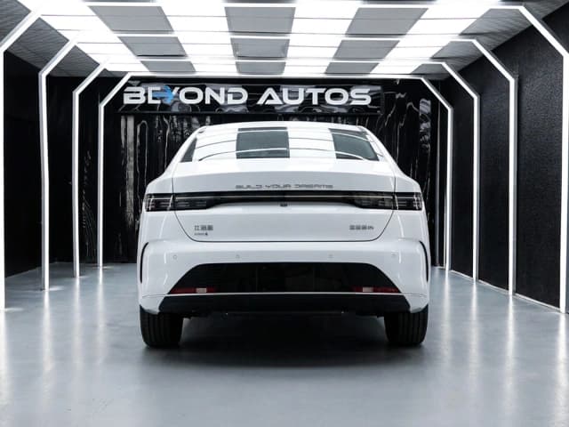2026 BYD Destroyer 05 DM-i Luxury 1.5L 4 Cyl PHEV FWD CVT - Beyond Autos - www.beyondautos.com