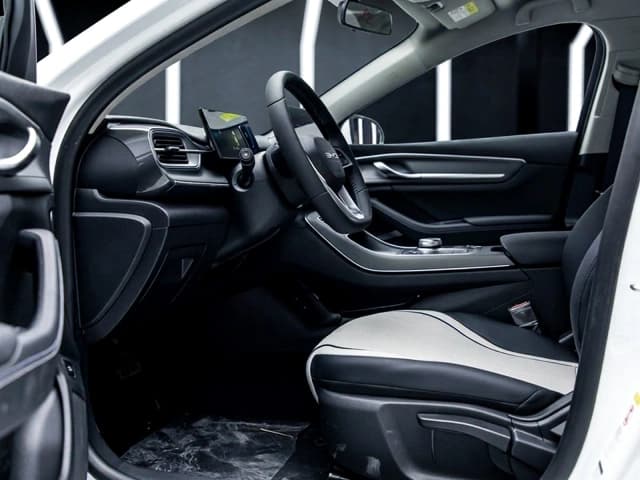 2026 BYD Destroyer 05 DM-i Luxury 1.5L 4 Cyl PHEV FWD CVT - Beyond Autos - www.beyondautos.com