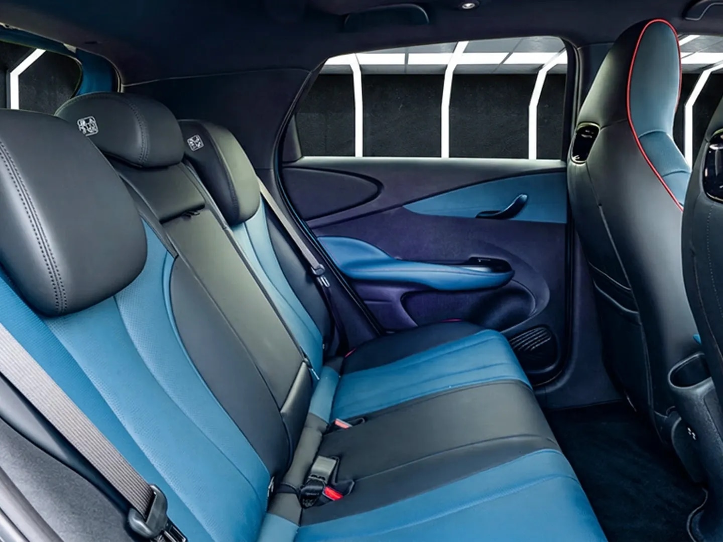 2026 BYD Dolphin 95 hp pure electric Range 420KM FWD AT - Beyond Autos - www.beyondautos.com