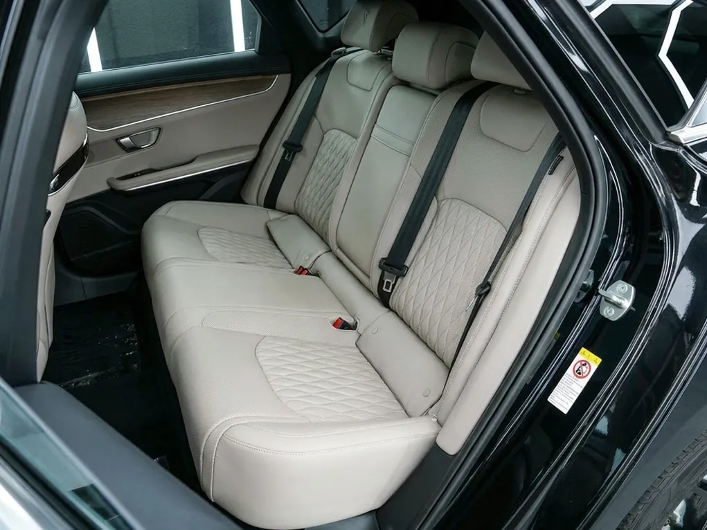 2026 BYD Han 245 hp pure electric Range 701KM FWD AT - Beyond Autos - www.beyondautos.com