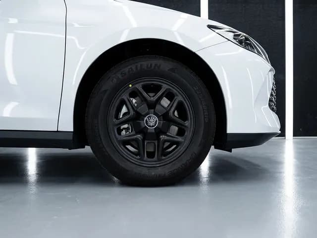 2026 BYD Qin DM-i 1.5L Turbo 4 Cyl PHEV FWD AT - Beyond Autos - www.beyondautos.com