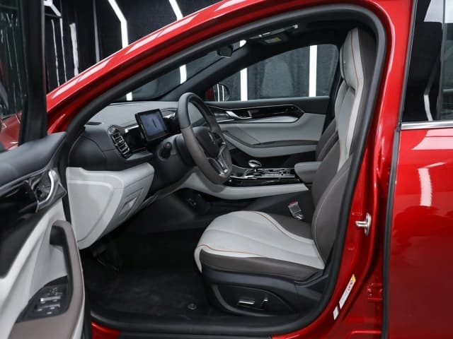 2026 BYD Qin PLUS EV Progressive kW 100-136 Ps EV FWD AT - Beyond Autos - www.beyondautos.com