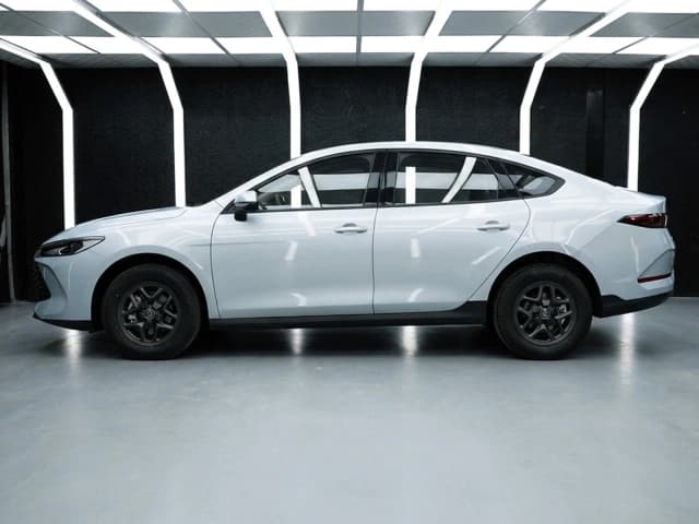 2026 BYD Qin Plus DM-i Progressive Edition 1.5L 4 cyl PHEV FWD CVT Range 128 km - Beyond Autos - www.beyondautos.com