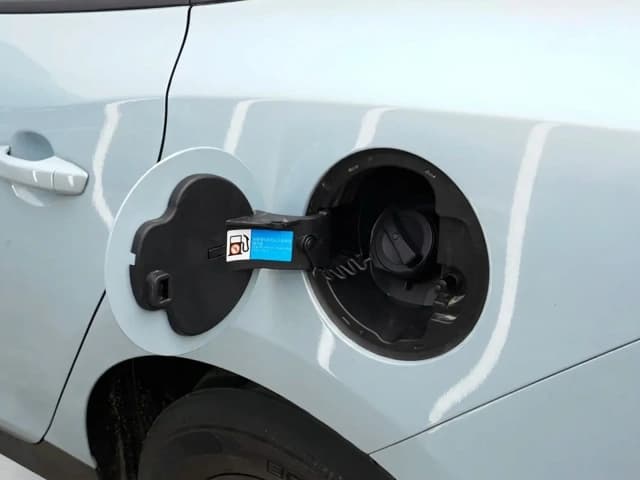 2026 BYD Qin Plus DM-i Progressive Edition 1.5L 4 cyl PHEV FWD CVT Range 128 km - Beyond Autos - www.beyondautos.com