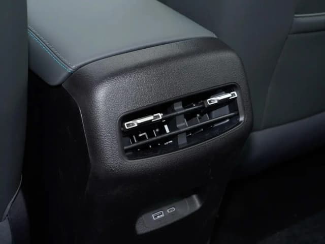 2026 BYD Qin Plus DM-i Progressive Edition 1.5L 4 cyl PHEV FWD CVT Range 128 km - Beyond Autos - www.beyondautos.com