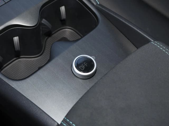 2026 BYD Seal 06 DM-i Flagship 1.5L 4 Cyl PHEV FWD e-CVT - Beyond Autos - www.beyondautos.com