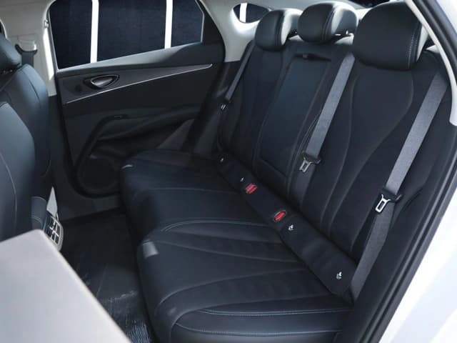 2026 BYD Seal 06 DM-i Flagship 1.5L 4 Cyl PHEV FWD e-CVT - Beyond Autos - www.beyondautos.com