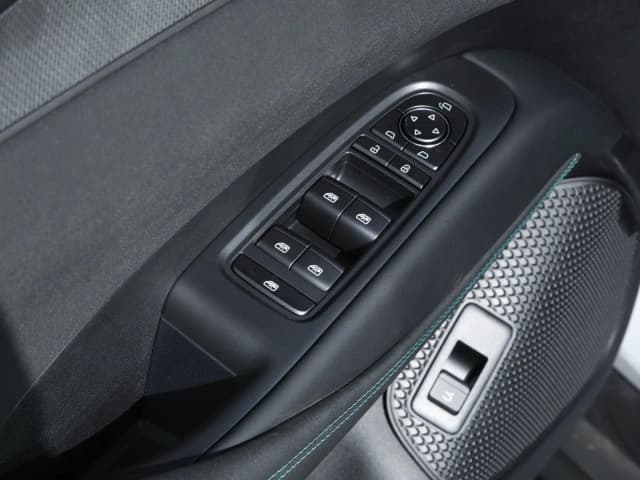 2026 BYD Seal 06 DM-i Flagship 1.5L 4 Cyl PHEV FWD e-CVT - Beyond Autos - www.beyondautos.com