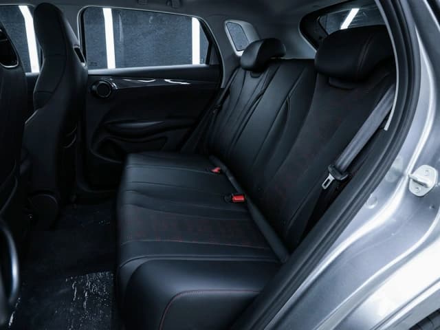 2026 BYD e2 Glory Edition Luxury kW 70-95 Ps EV FWD AT - Beyond Autos - www.beyondautos.com
