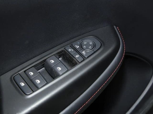 2026 BYD e2 Glory Edition Luxury kW 70-95 Ps EV FWD AT - Beyond Autos - www.beyondautos.com