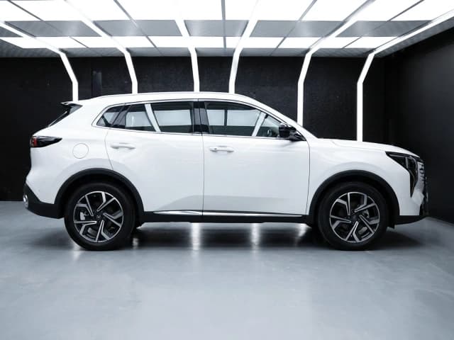2026 Changan CS55 Plus Blue Whale Tian Shu Luxury Edition 1.5L Turbo 4 cyl Petrol FWD DCT - Beyond Autos - www.beyondautos.com
