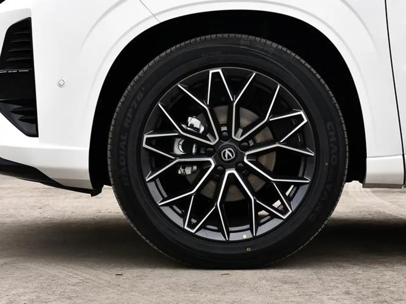 2026 Changan UNI Z PRO 1.5L L4 Turbo Petrol AT - Beyond Autos - www.beyondautos.com