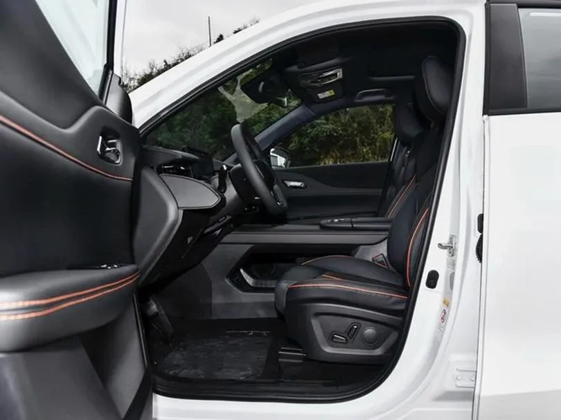 2026 Changan UNI Z PRO 1.5L L4 Turbo Petrol AT - Beyond Autos - www.beyondautos.com