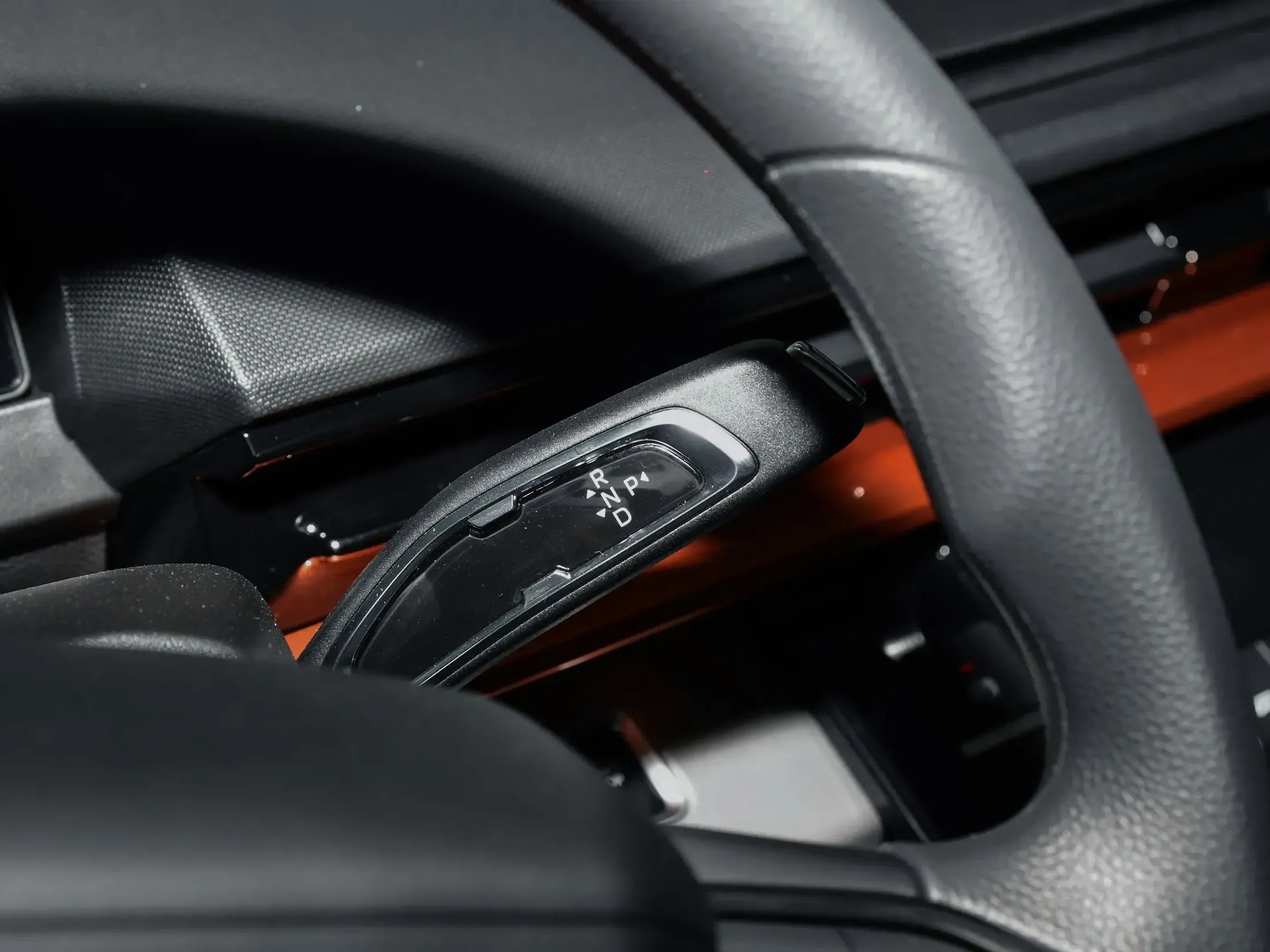 2026 Farizon SV Passenger L2H1 83 FWD AT - Beyond Autos - www.beyondautos.com