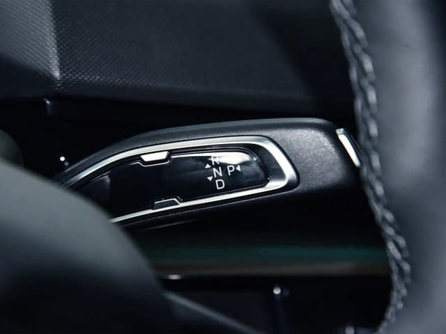 2026 Farizon SV Passenger L2H2 83 FWD AT - Beyond Autos - www.beyondautos.com