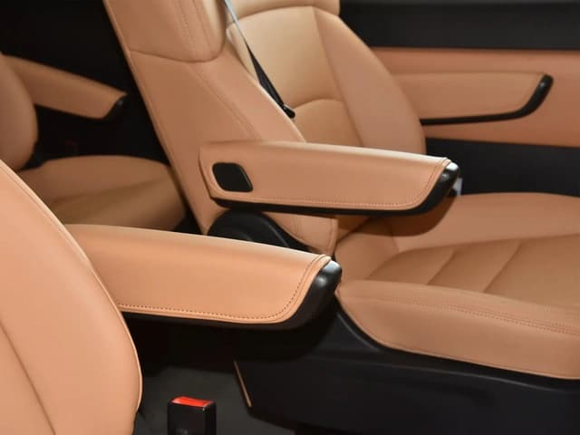 2026 Farizon SV Passenger L2H2 83 FWD AT - Beyond Autos - www.beyondautos.com