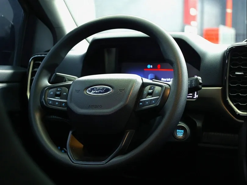 2026 Ford Everest XLS 2.3L L4 Echoboost Petrol AT - Beyond Autos - www.beyondautos.com