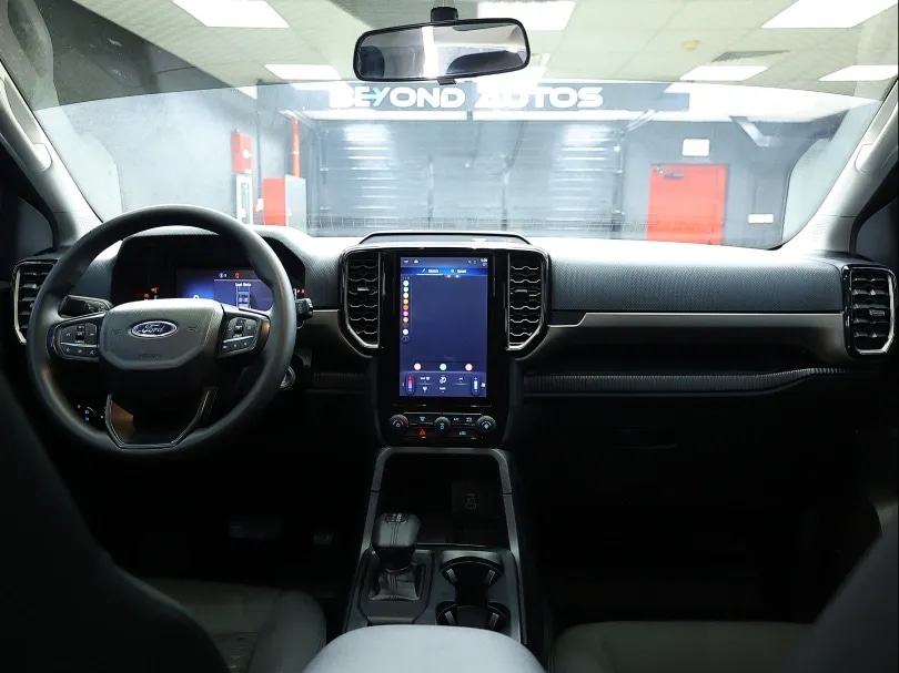 2026 Ford Everest XLS 2.3L L4 Echoboost Petrol AT - Beyond Autos - www.beyondautos.com