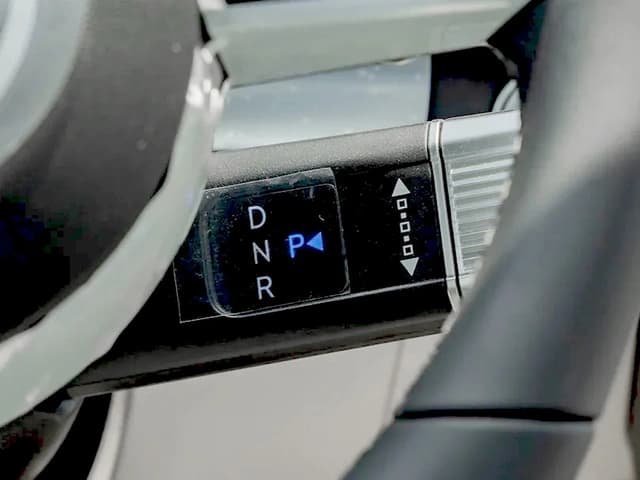 2026 Hyundai Tucson Full Option 1.6L Turbo 4 Cyl Petrol FWD DCT - Beyond Autos - www.beyondautos.com