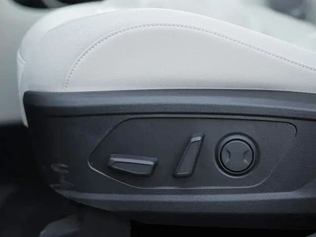 2026 Hyundai Tucson Full Option 1.6L Turbo 4 Cyl Petrol FWD DCT - Beyond Autos - www.beyondautos.com