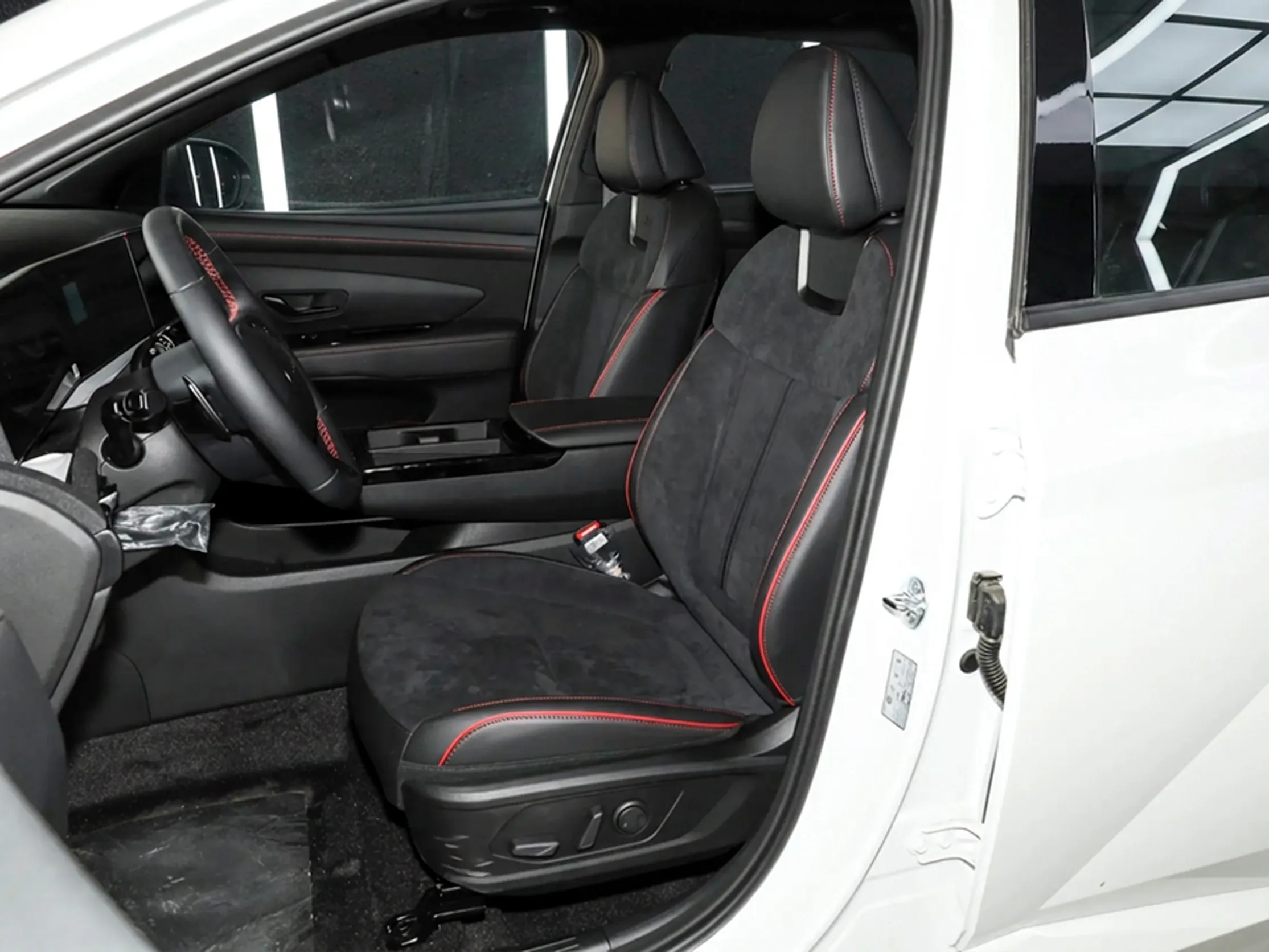 2026 Hyundai Tucson GLX N Line 1.5L 4 Cyl Petrol FWD AT - Beyond Autos - www.beyondautos.com