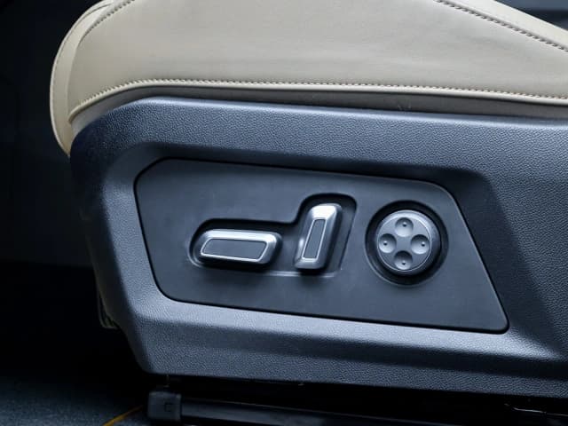 2026 Jetour T2 Traveller i-DM 1.5L Turbo 4 Cyl PHEV 4WD AT Range 160 km Green Interior - Beyond Autos - www.beyondautos.com