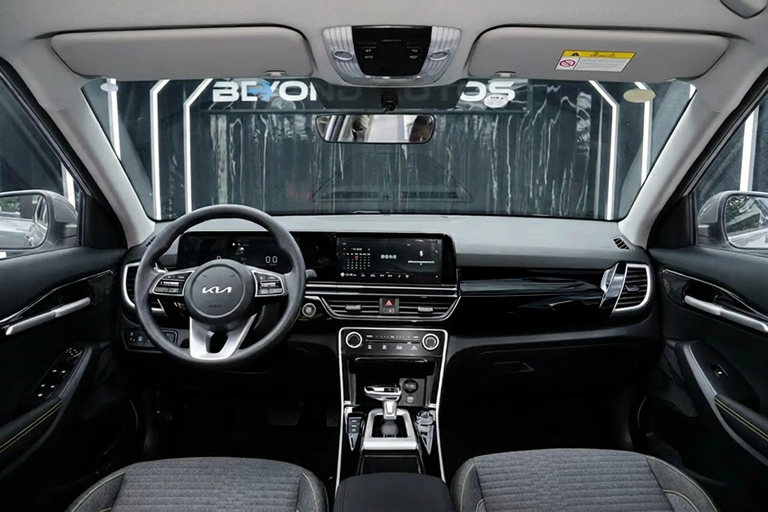 2026 KIA Seltos Luxury Edition 1.5L 4 Cyl Petrol FWD AT - Beyond Autos - www.beyondautos.com
