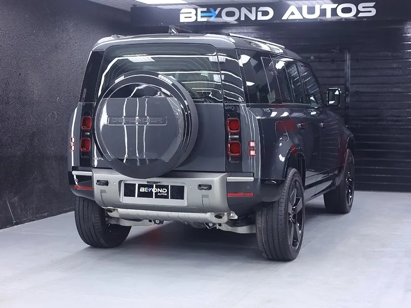 2026 Land Rover Defender 110 X-Dynamic HSE AWD 3.0L V6 Petrol AT