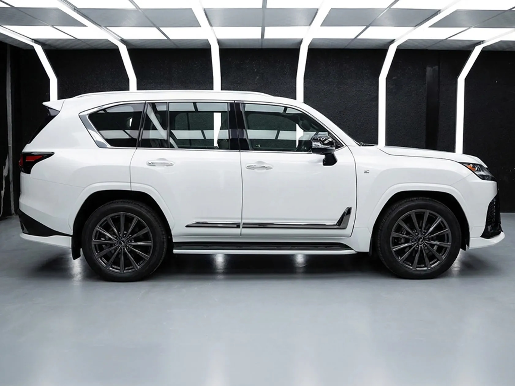 2026 Lexus LX600 F-Sport 3.5L 6 Cyl Petrol 4WD AT - Beyond Autos - www.beyondautos.com