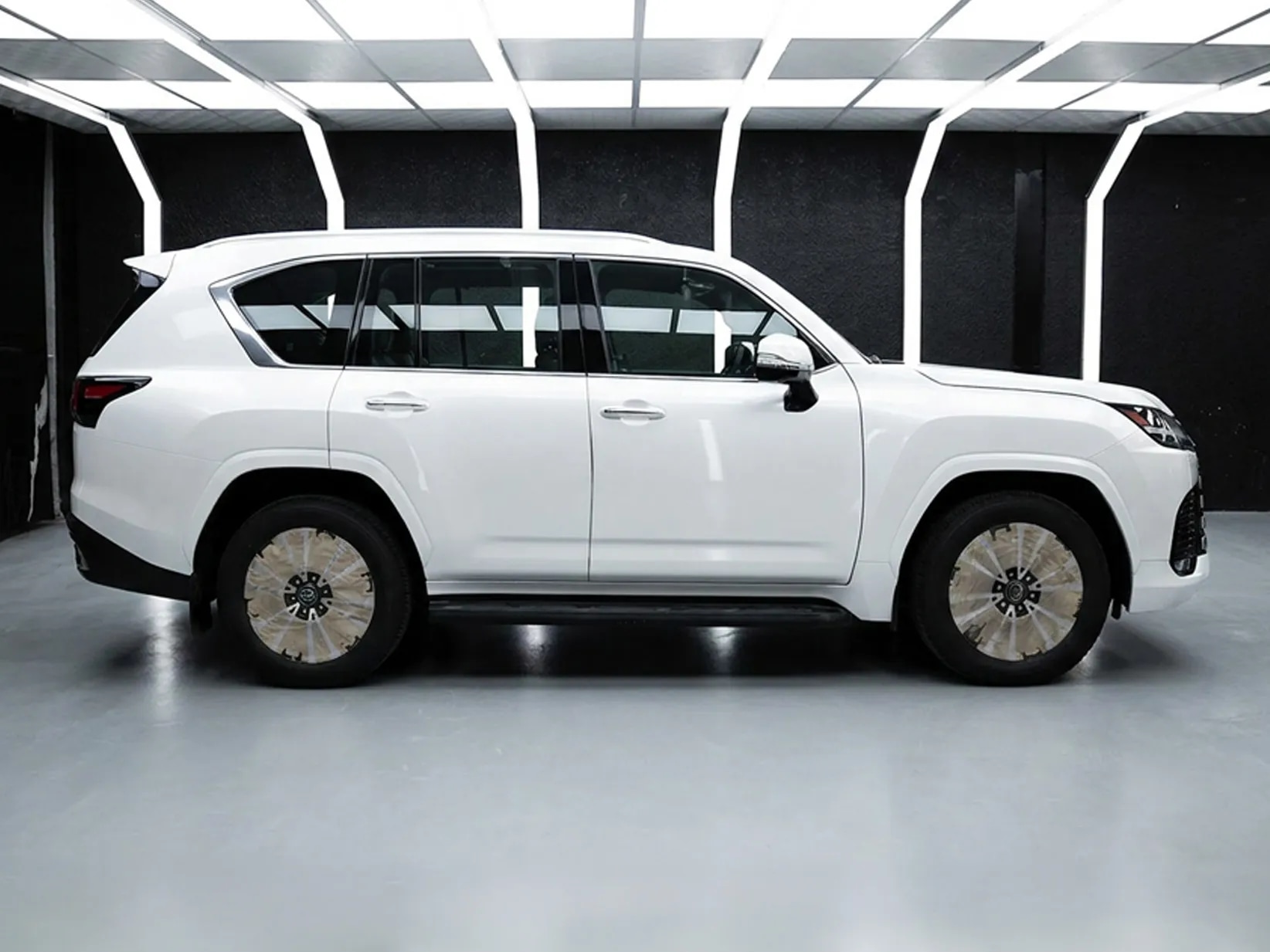 2026 Lexus LX600 Prestige 3.5L 6 Cyl Petrol 4WD AT - Beyond Autos - www.beyondautos.com
