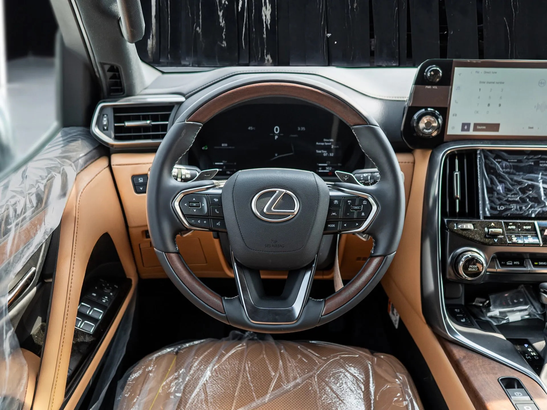 2026 Lexus LX600 Signature 3.5L 6 Cyl Petrol 4WD AT - Beyond Autos - www.beyondautos.com