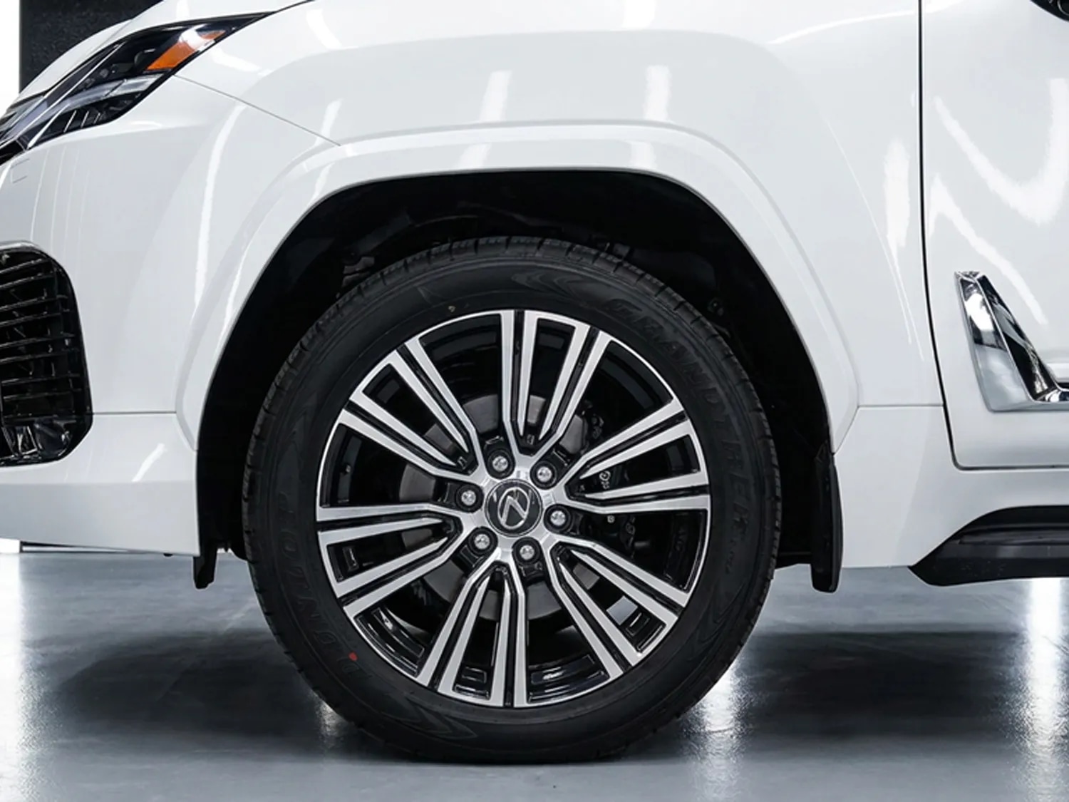 2026 Lexus LX600 Signature 3.5L 6 Cyl Petrol 4WD AT - Beyond Autos - www.beyondautos.com