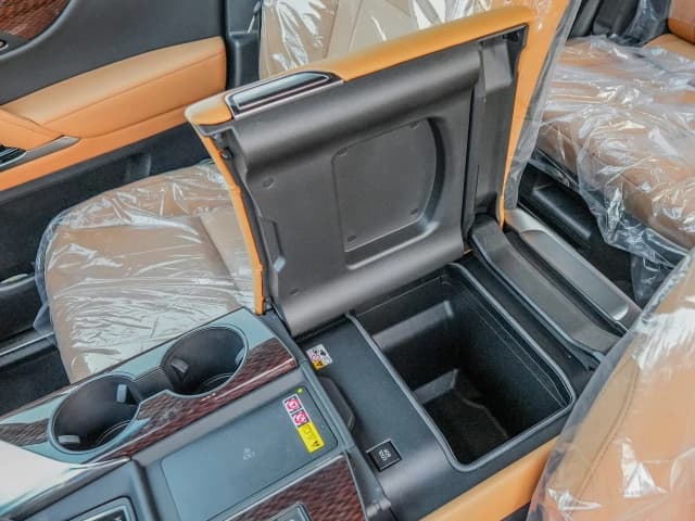 2026 Lexus LX700h Signature 3.5L 6 Cyl Petrol 4WD AT - Beyond Autos - www.beyondautos.com