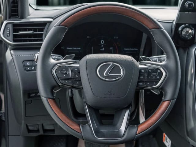 2026 Lexus LX700h VIP 3.5L 6 Cyl HEV 4WD AT - Beyond Autos - www.beyondautos.com
