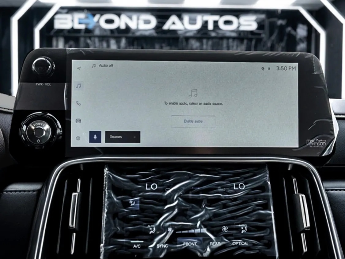 2026 Lexus LX700h VIP 3.5L 6 Cyl HEV 4WD AT - Beyond Autos - www.beyondautos.com