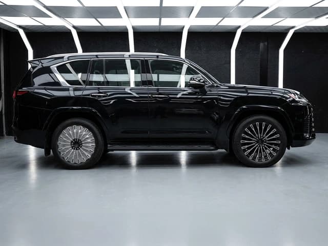 2026 Lexus LX700h VIP 3.5L 6 Cyl HEV 4WD AT - Beyond Autos - www.beyondautos.com
